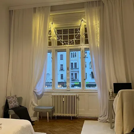 Apartment Breathtaking Centre Views - Bright & Spacious 2br