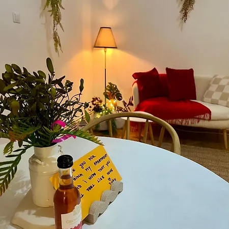 Breathtaking Centre Views - Bright & Spacious 2br *