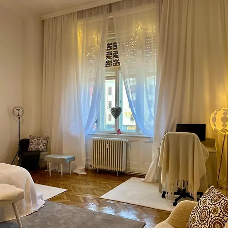 Breathtaking Centre Views - Bright & Spacious 2br * Timisoara