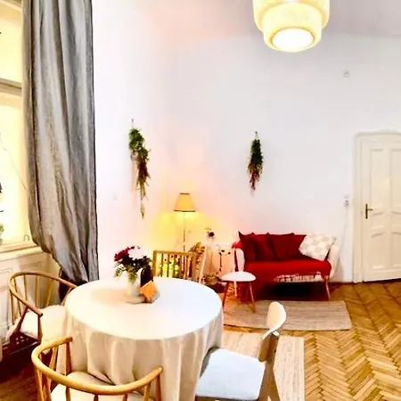 Apartment Breathtaking Centre Views - Bright & Spacious 2br *