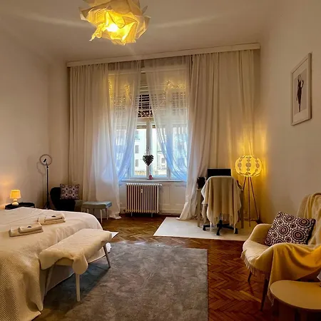 Lägenhet Breathtaking Centre Views - Bright & Spacious 2br